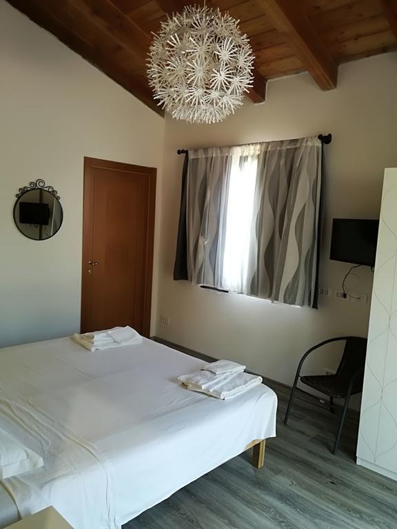 I Gelsi E I Castagni Villa Polverara Luaran gambar